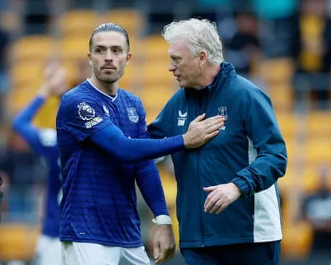 Moyes Possesses Offensive Weaponry to Loosen Anfield Shackles